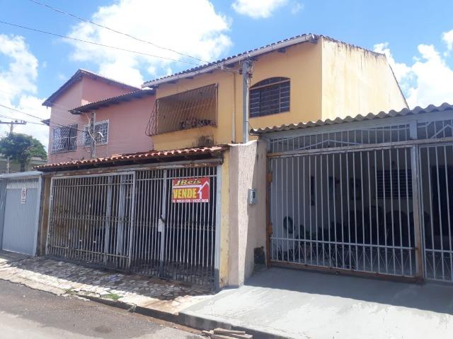 Vendo sobrado em Samambaia em ótima localização, R$ 320 mil - Foto 3