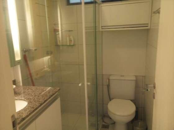 Vendo excelente apartamento todo reformado e mobiliado com garagem coberta 2/4 no planalto - Foto 14
