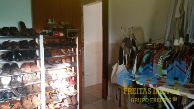 Casa de 02 qts. + 03 no anexo, piscina e salão de jogos. - Foto 13