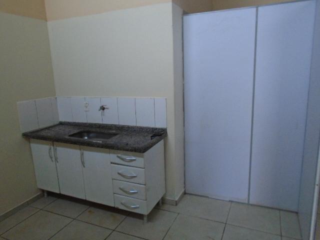 Imóvel comercial padrão para locação - parque igaçaba - Foto 6