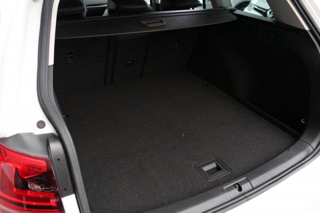 VOLKSWAGEN GOLF VARIANT HIGHLINE 1.4 TSI AUT - Foto 15