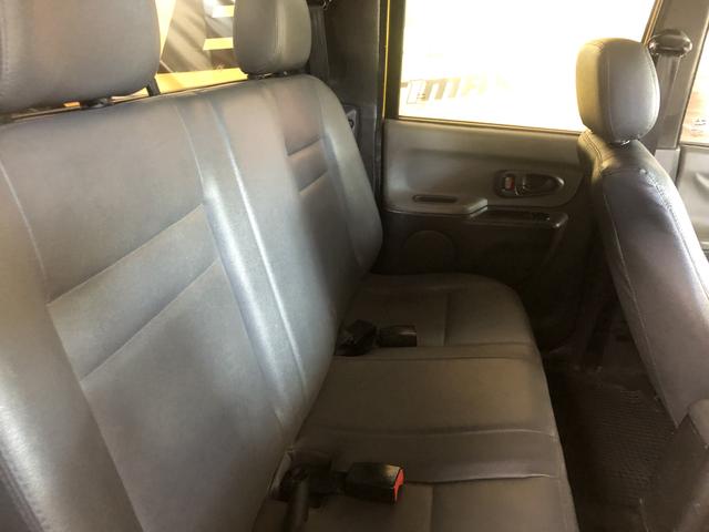 L 200 savana 2010 - Foto 8