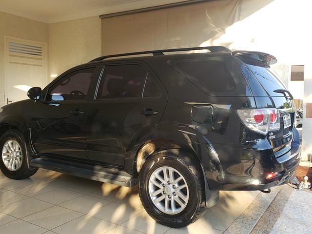 Toyota Hilux SW4 - Foto 6