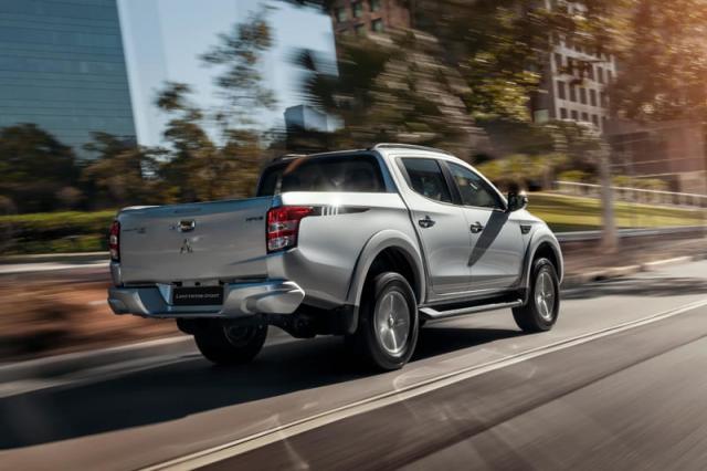 MITSUBISHI L200 TRITON SPORT HPE-S 2.4 D AT - Foto 2