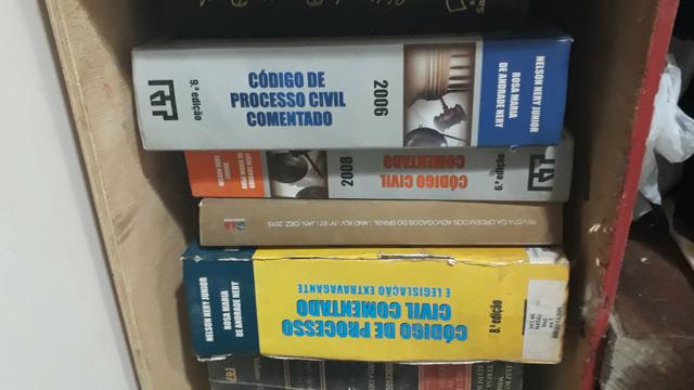Livros para direito - Foto 4