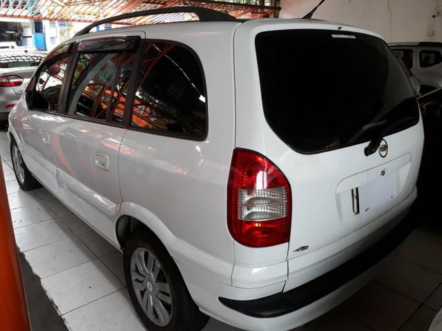 04- zafira 2.0 expression 2008 aut 7 lugares - Foto 4