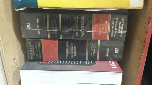 Livros para direito - Foto 3