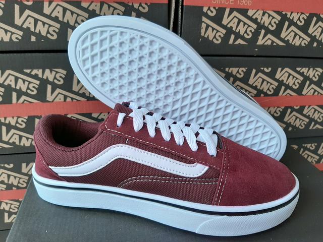 vans compensé