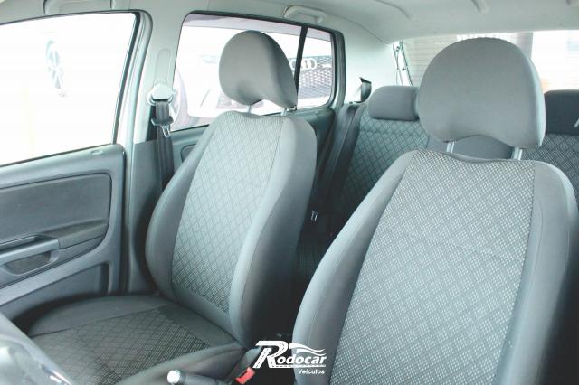 VolksWagen Fox Trendline 1.0 Prata - Foto 6