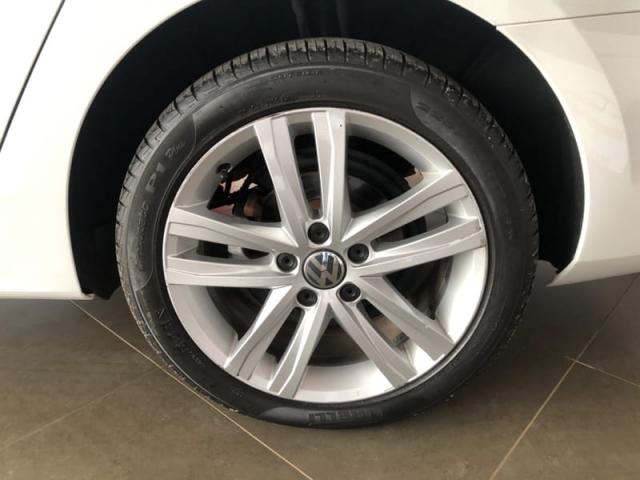 VOLKSWAGEN JETTA HIGHLINE TSI 2.0 211CV - Foto 8