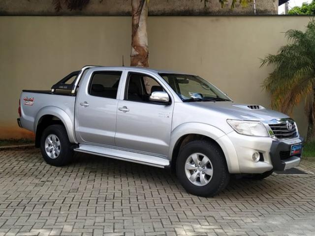 Toyota hilux 2013 3.0 srv 4x4 cd 16v turbo intercooler diesel 4p automÁtico