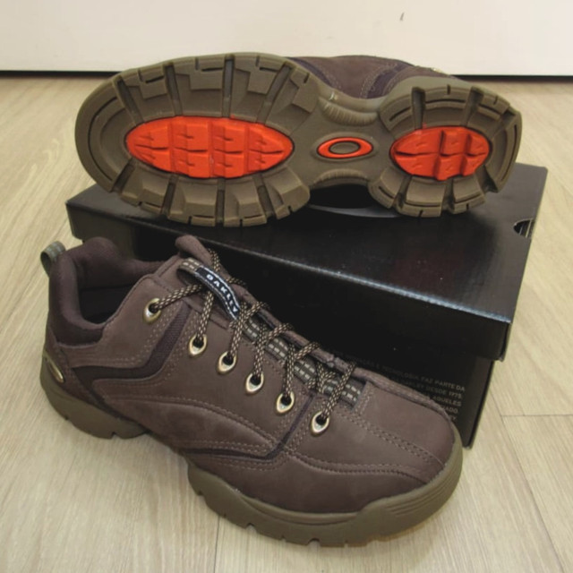 tenis oakley adventure