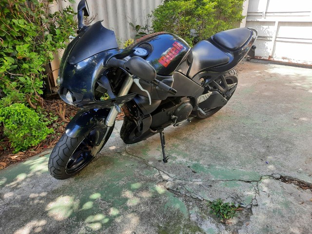 MOTO BUELL