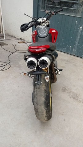 Sucata de moto para retirada de peças Ducati Hypermotard 2011 - Foto 2