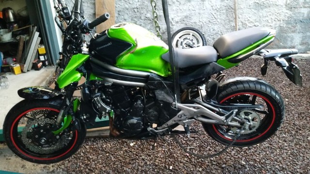 Sucata de moto para retirada de peças Kawasaki ER6n 650 2013 - Foto 2