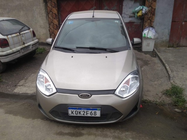 FIESTA SEDAN CLASS 1.6 8V COMPLETO