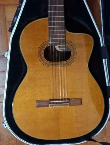 Takamine deals e50 nylon