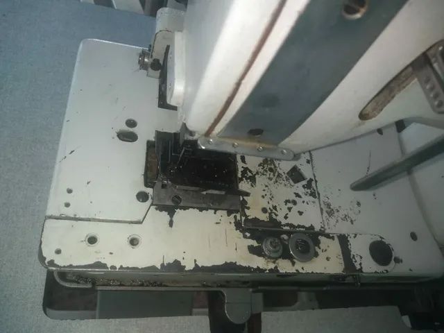 Máquina de costura industrial  - Foto 5