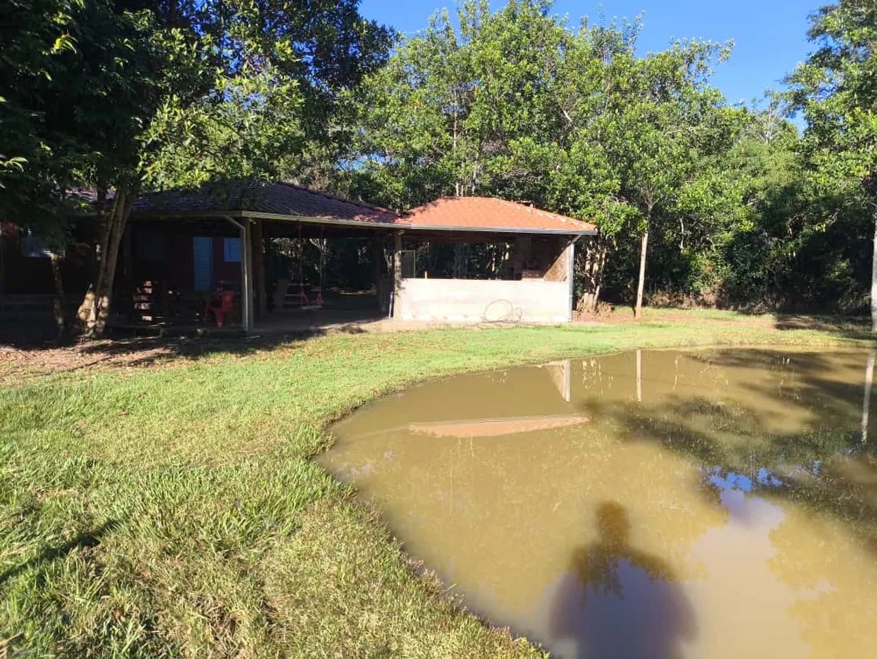 VENDO CHÁCARA EM PLANALMIRA COM CORREGO  - Foto 2