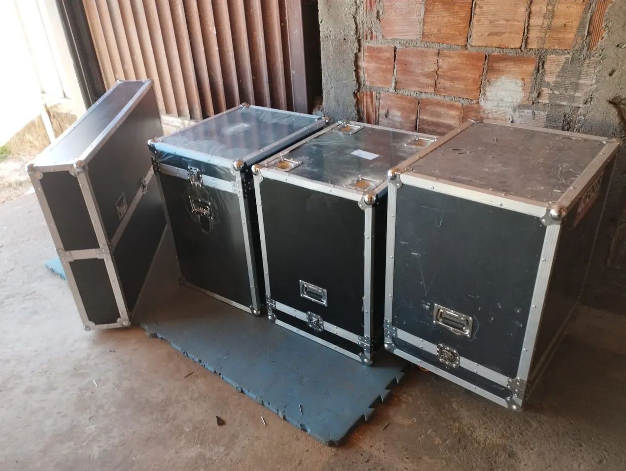 Fabricamos Caixas , linearray , triway , subs  - Foto 3