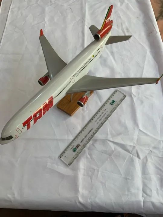 Maquete Avião MD-11 TAM - Foto 2