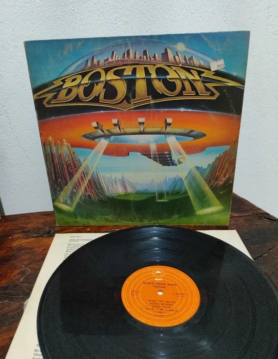 LP Boston - Dont Look Back(Gatefold com encarte) 