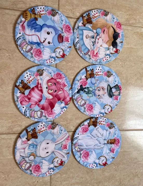 Vendo souplasts em tecido personalizados com o tema Alice no país das maravilhas baby - Foto 2