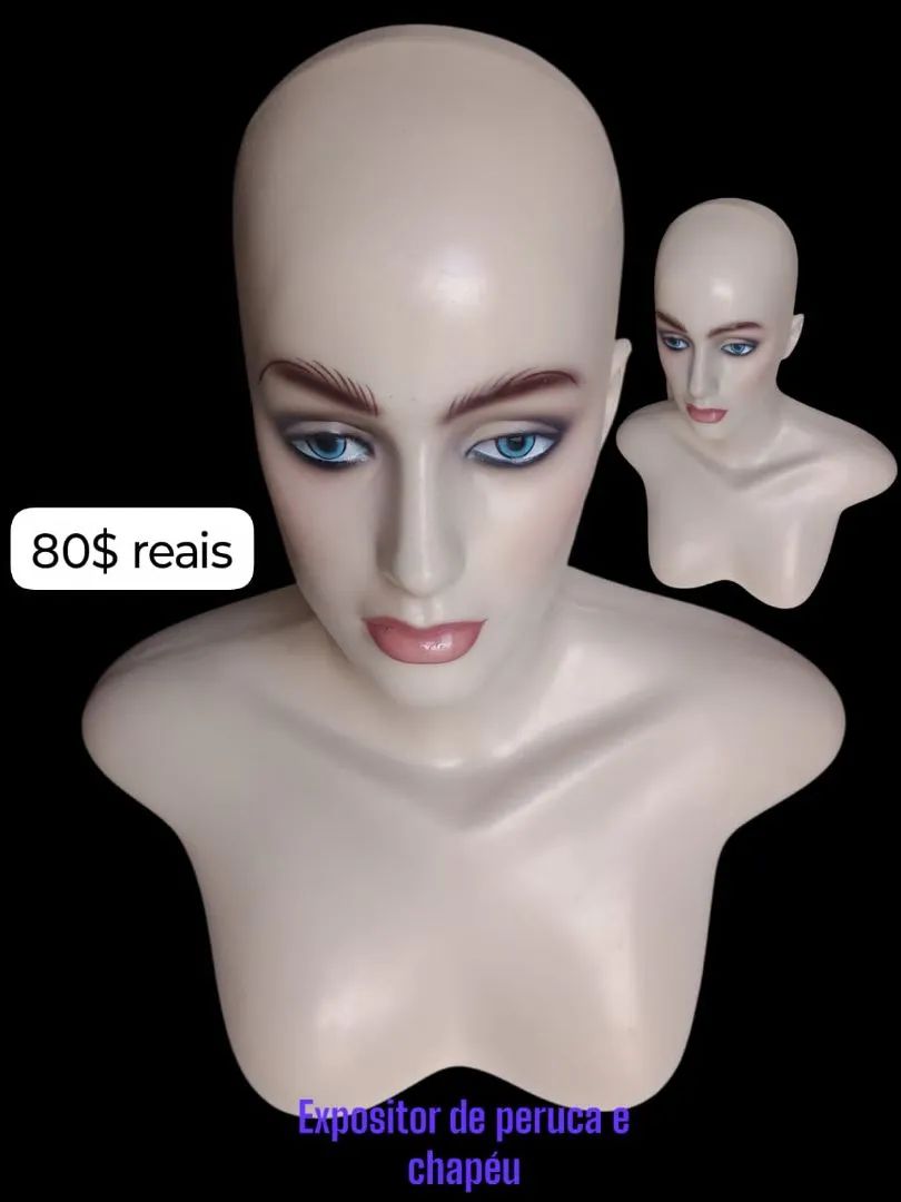 Expositor de chapéu e peruca 