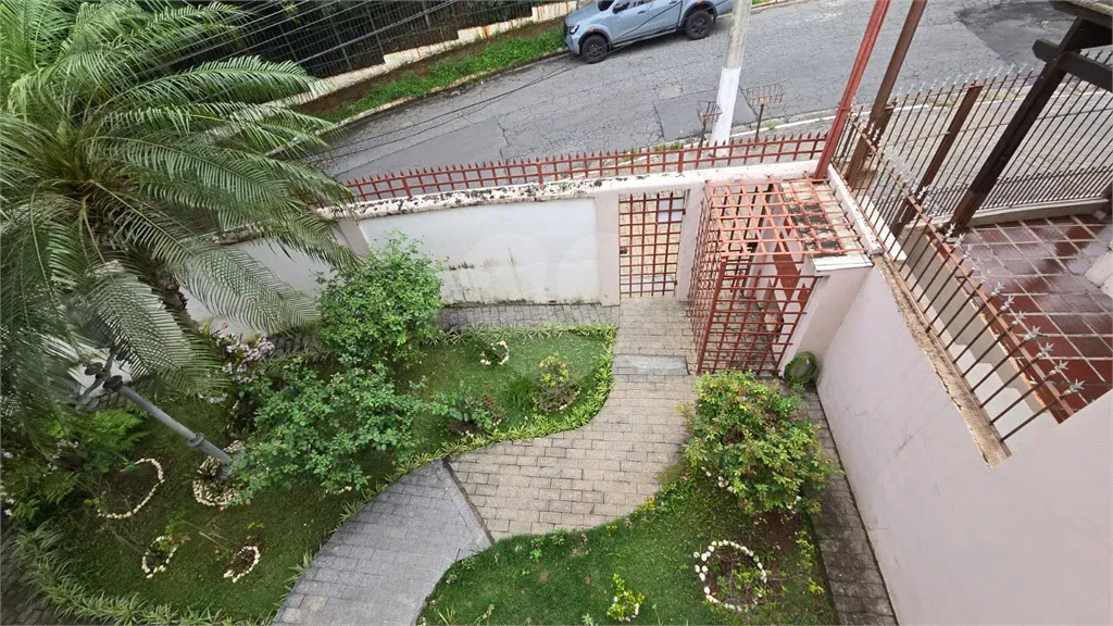 Sobrado com 4 quartos à venda ou para locação em Parque São Domingos - SP