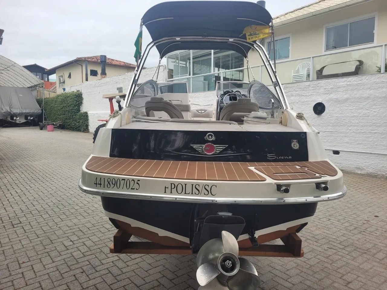 Vendo lancha FS 230 com banheiro  - Foto 6