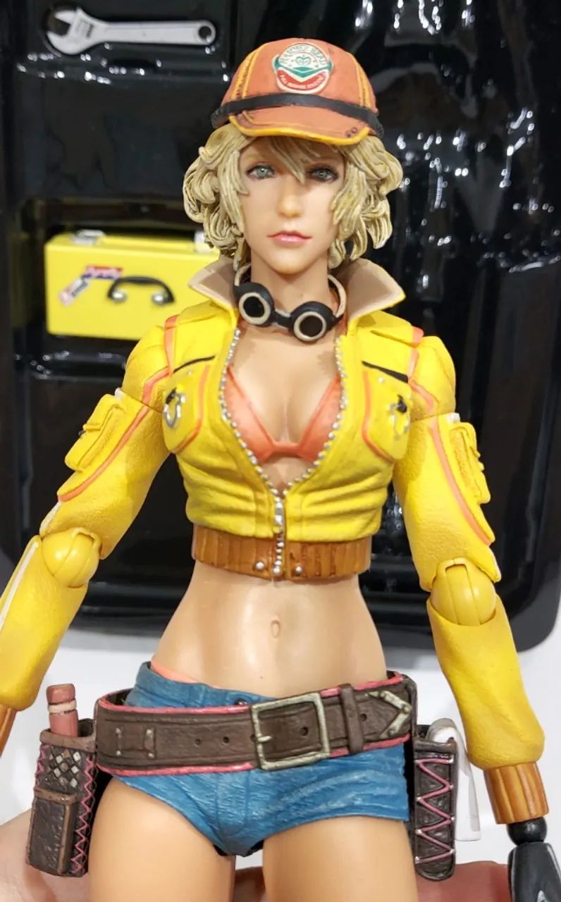 Play Arts Kai Final Fantasy Xv - Cindy Aurum