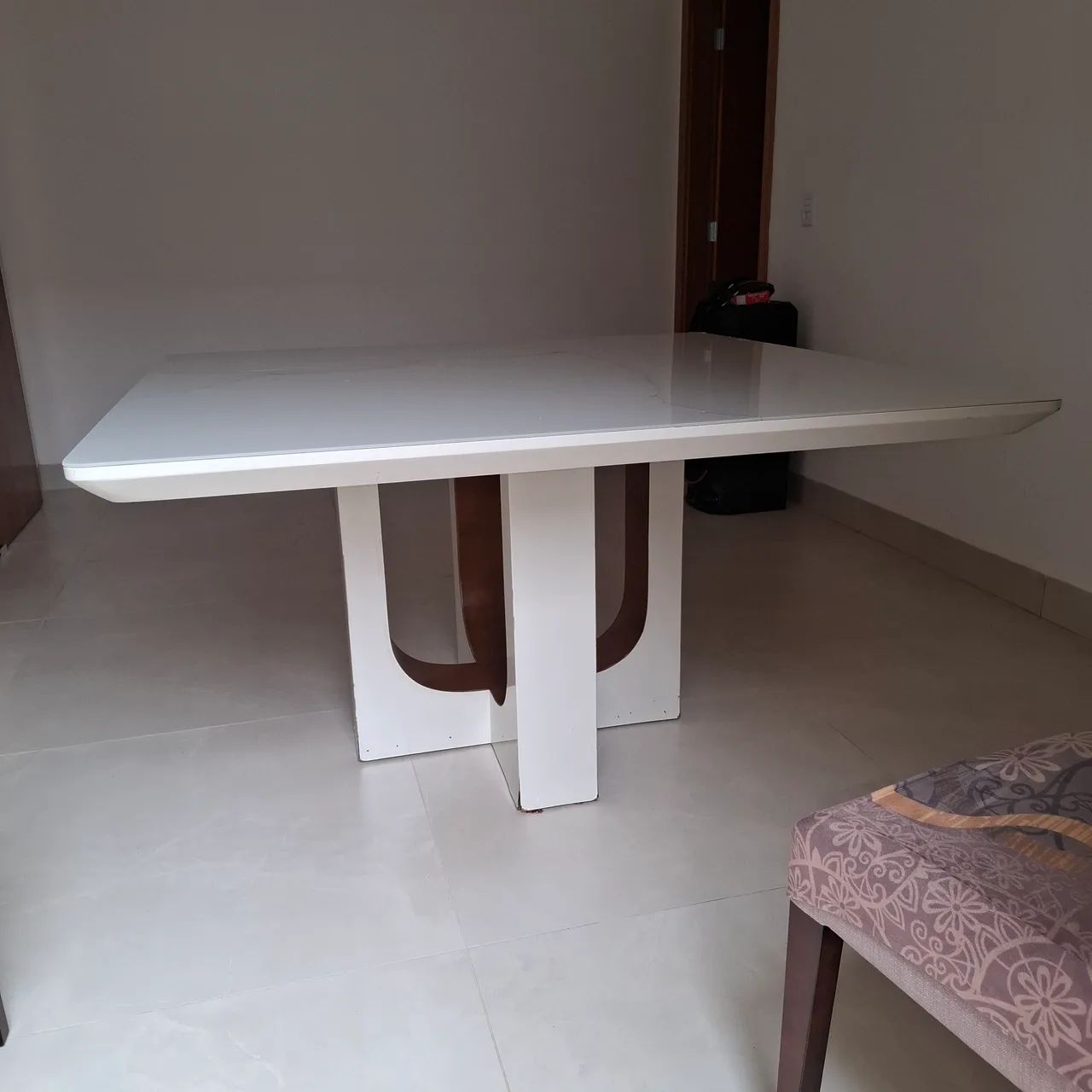Mesa laqueada branca  - Foto 3