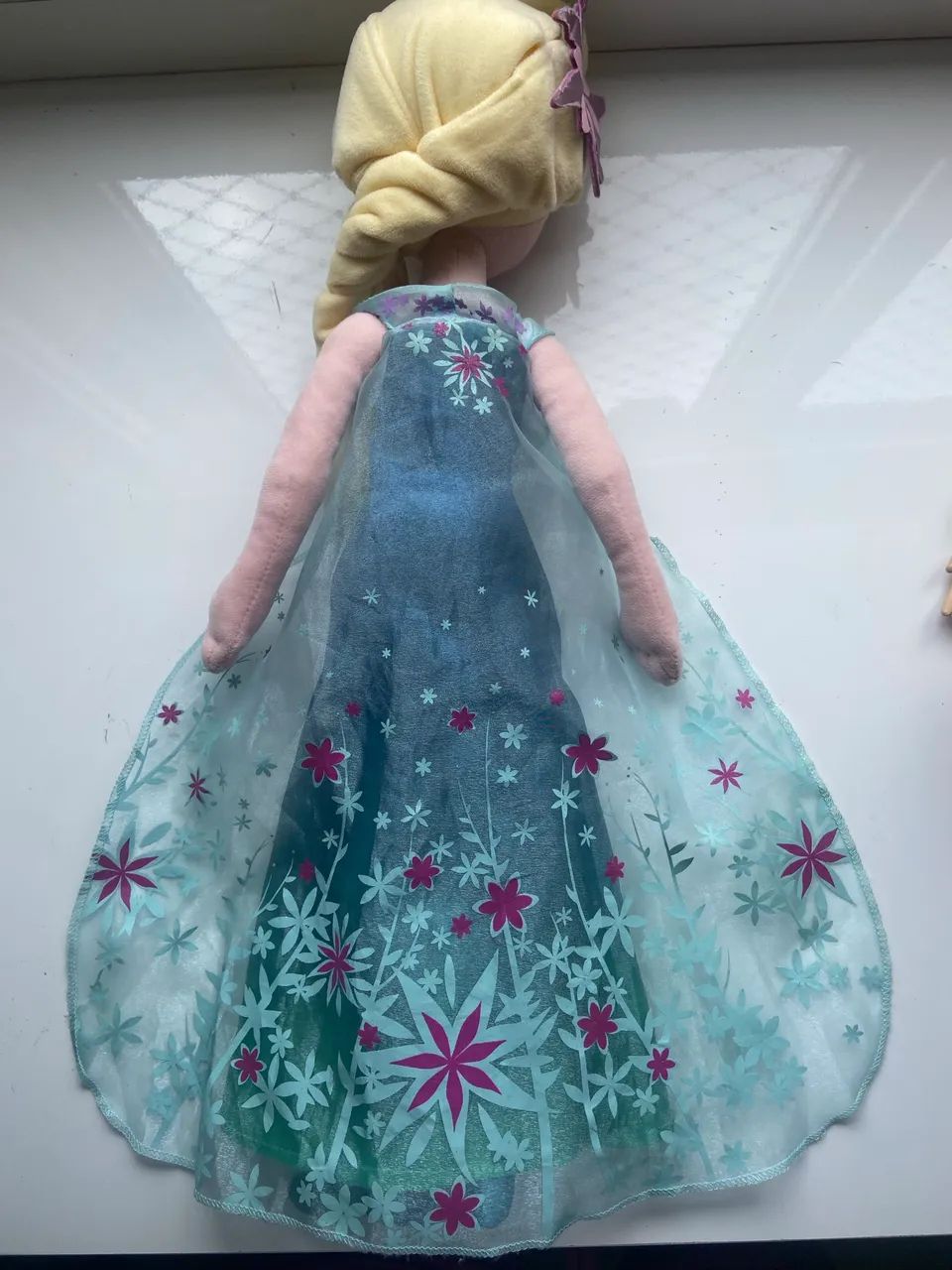 Boneca Elsa de verão Frozen - Foto 2