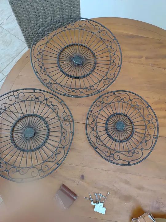 3 Decorações de Ferro para Jardim