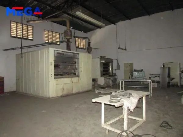 Galpão comercial no bairro Cajazeiras em Fortaleza, CE - Foto 5