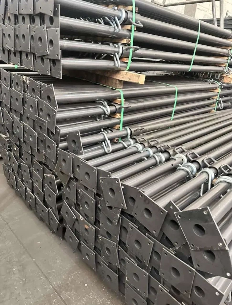 ESCORA METÁLICA  - Foto 3