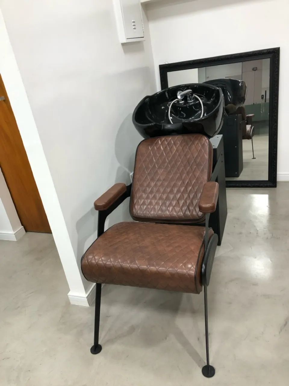 Lavatório para Barbearia ou salão de cabeleireiro