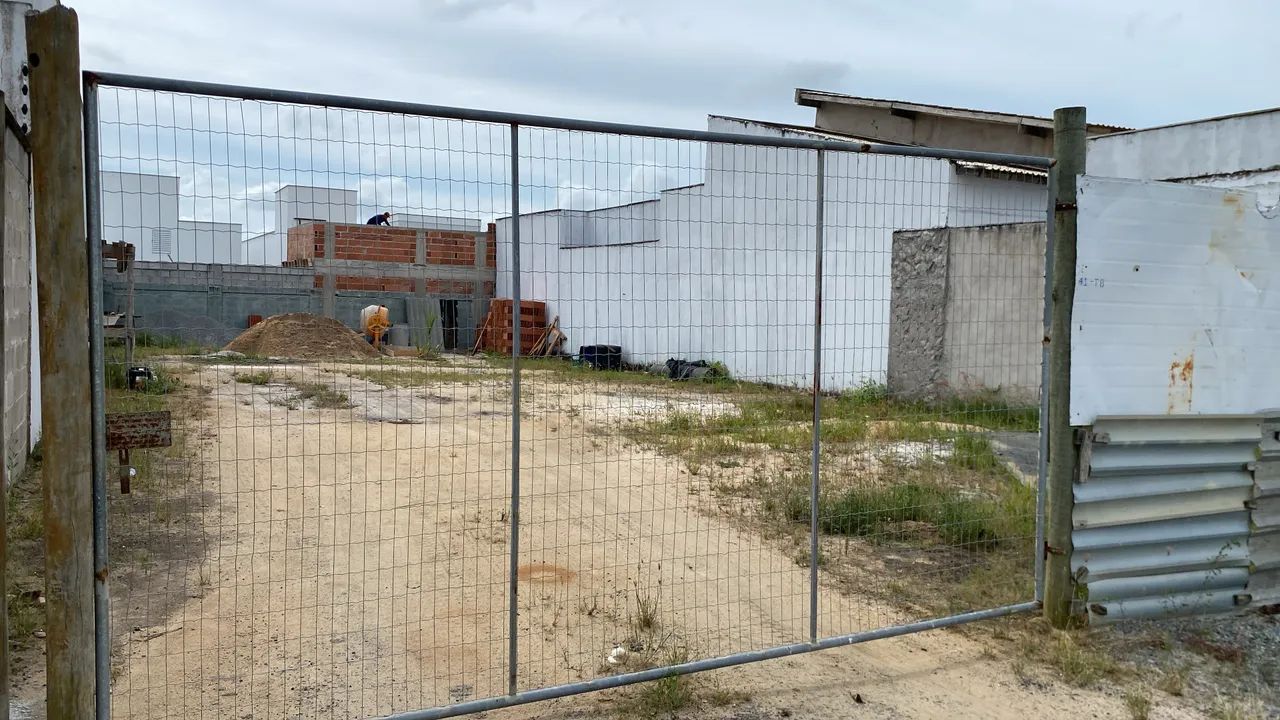 Vendo meio lote 6x30 LAGOA PARK 1 , Linhares