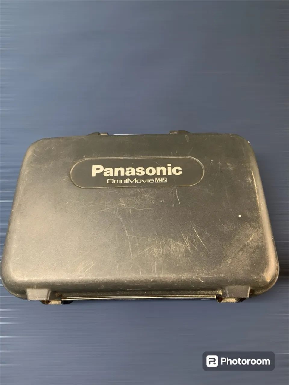 Filmadora Panasonic OmniMovie VHS com Visor Colorido e Zoom de 12x - Foto 3