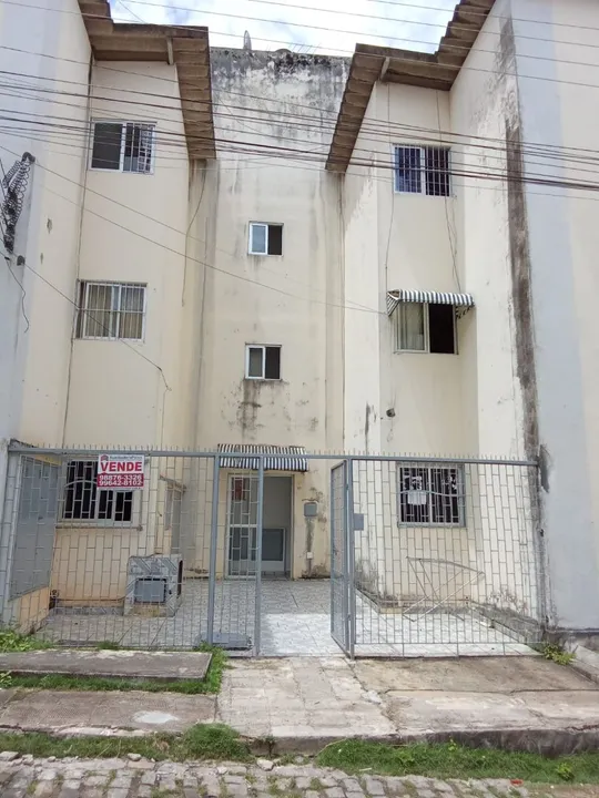 Vende-se Apto no cond. Corais do Potengi. Bairro do igapó valor R$80mil reais.