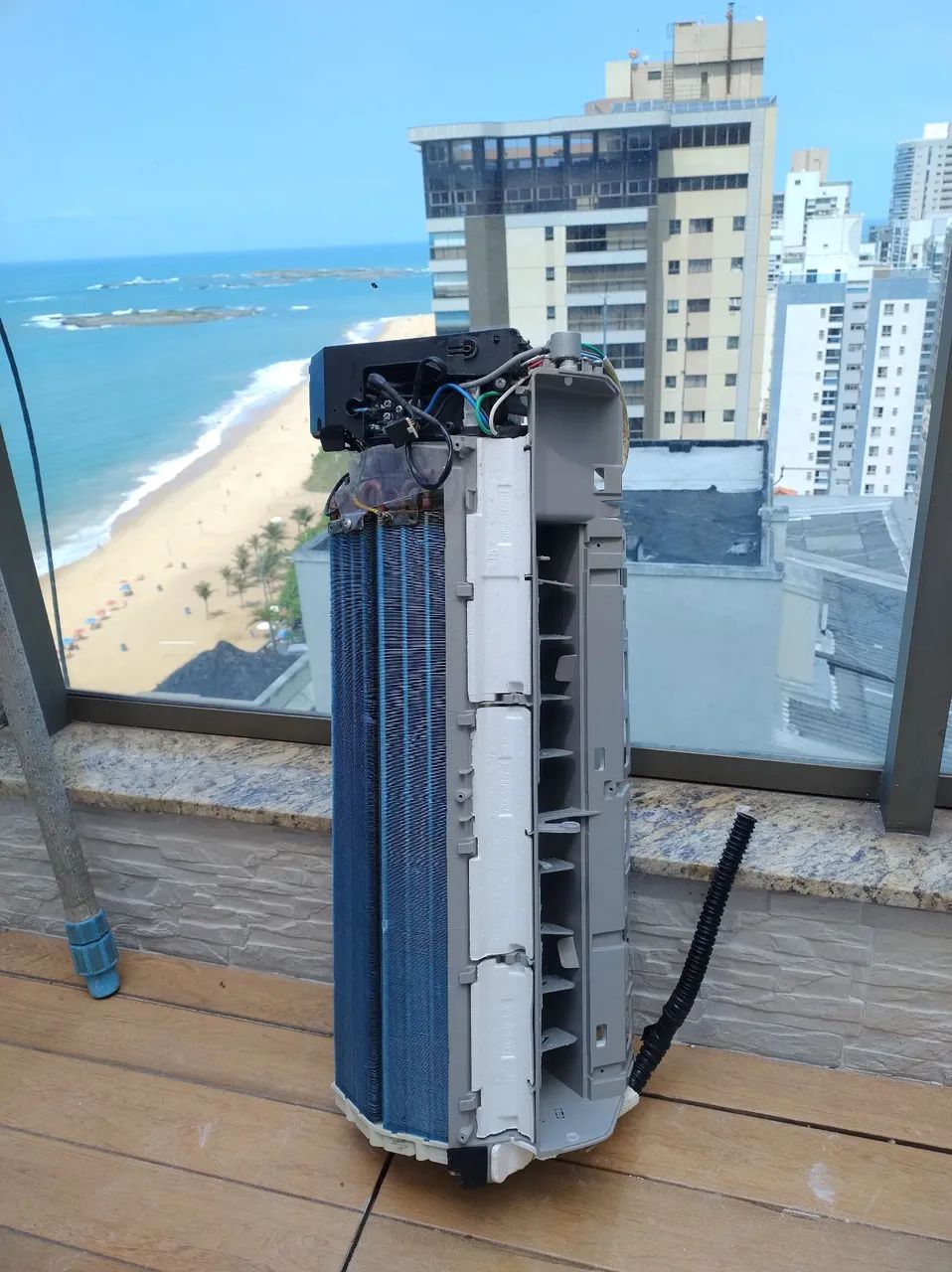 Instalação de ar condicionado com material, manutenção e limpeza - Foto 6