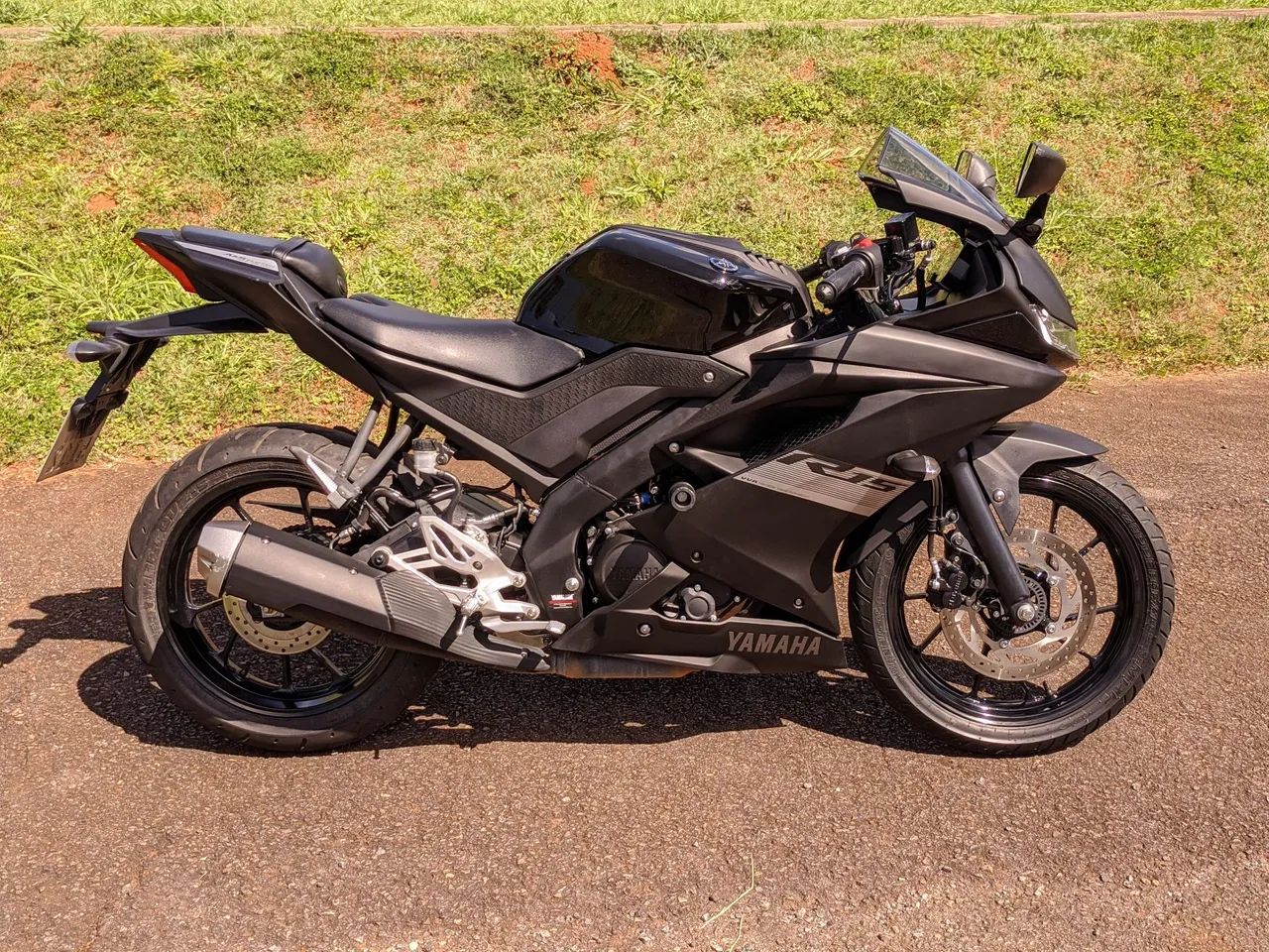 YZF R15 - 2023/24 - Foto 2
