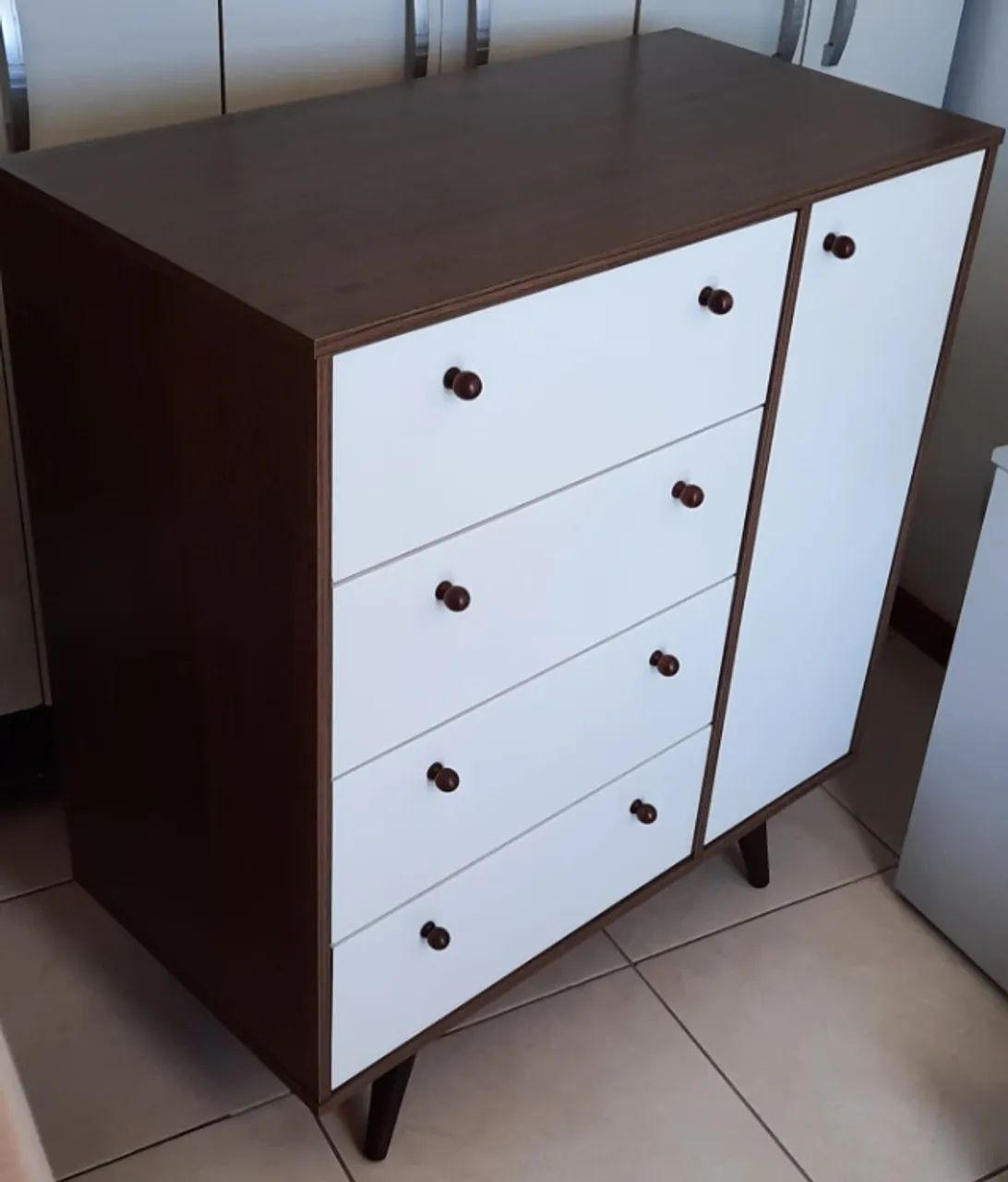 Cômoda Sapateira 4 Gavetas com Porta - Retrô  - Foto 2