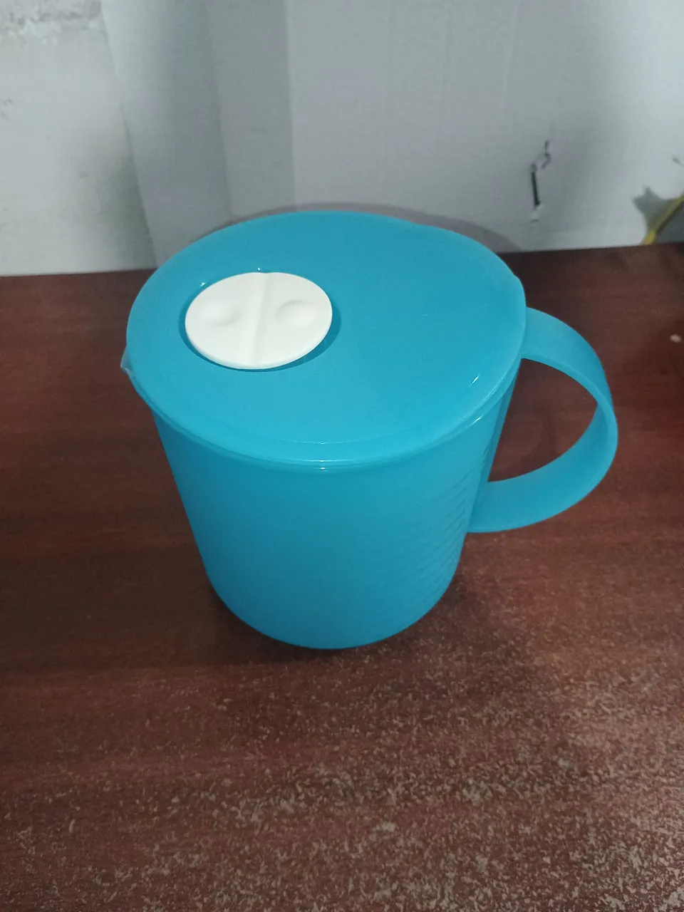 Jarra Média Tupperware - Leia o Anúncio