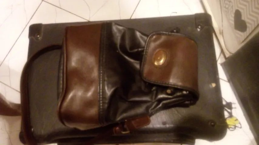 bolsa mochilinha de uma alça - Foto 2