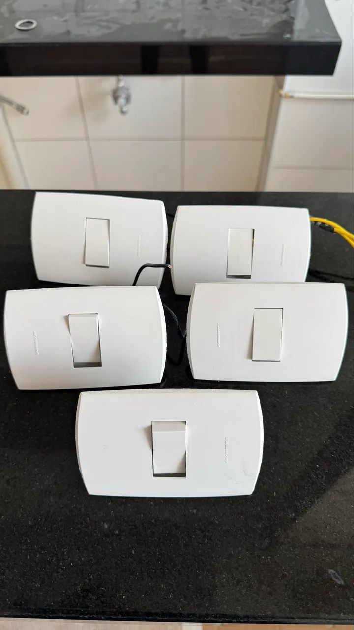 Interrupto Alumbra 64728677966467123