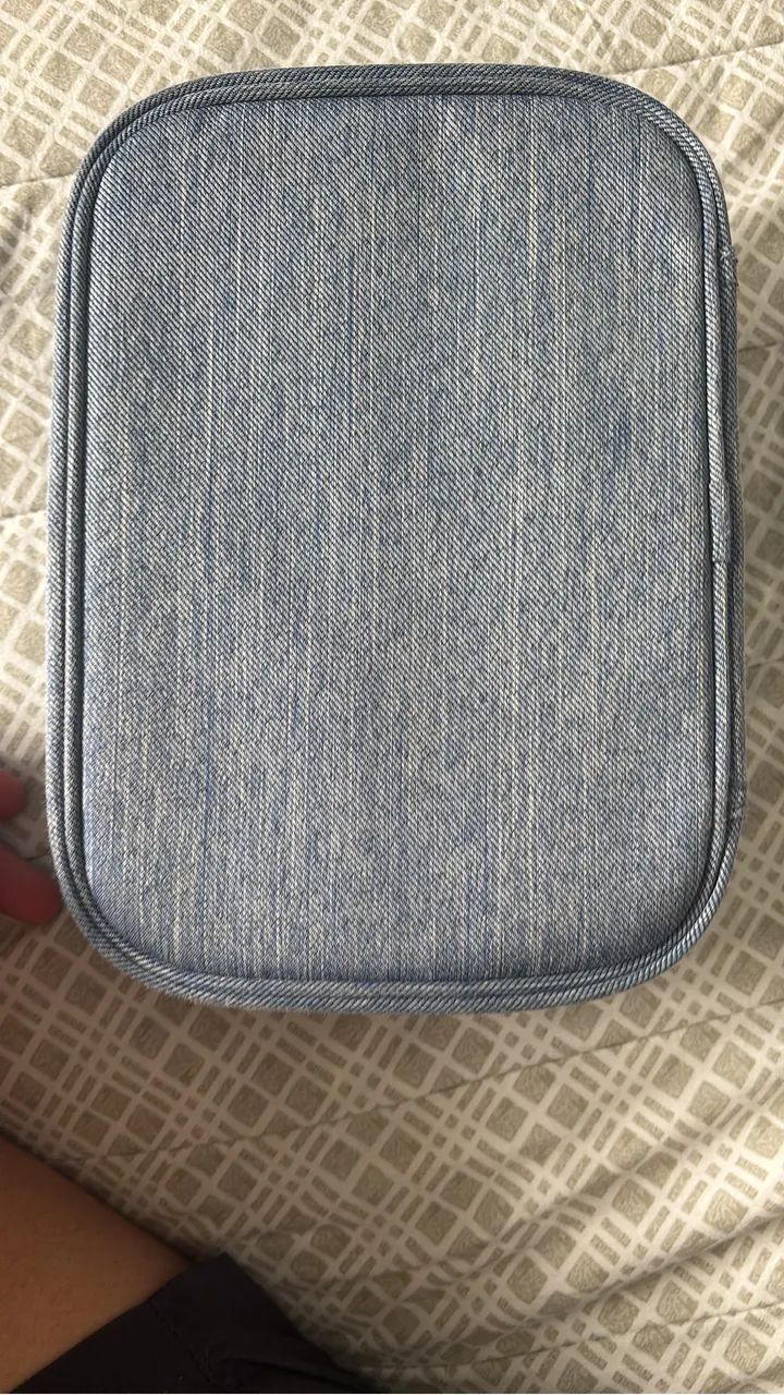 Vendo estojo da Kipling