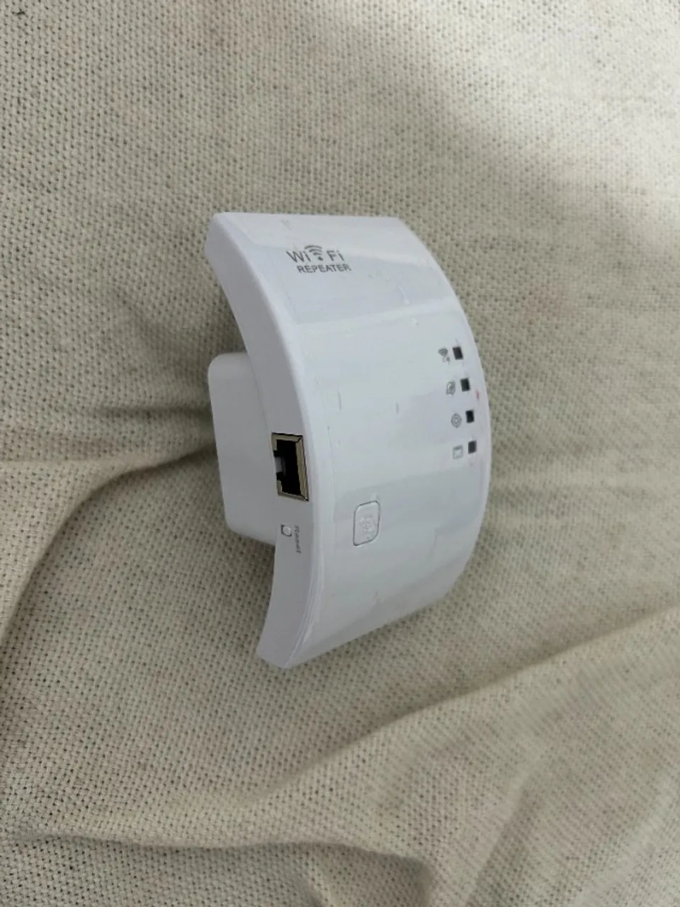 WiFi Repeater USADO