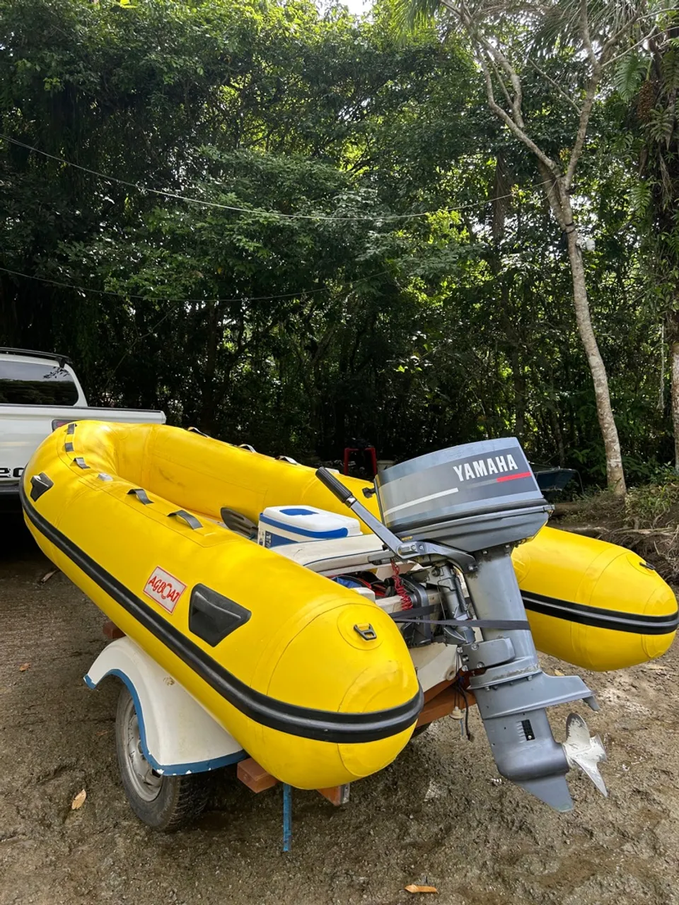 Bote inflável 3,7 metros + carreta + motor