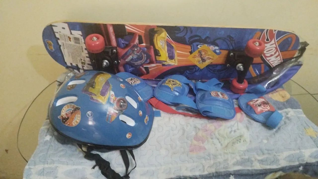 Skate Hot Wheels com Kit de Proteção - Foto 2